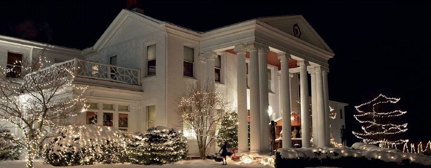 Tara Mansion at Christmastime is a splendid Group tour destination